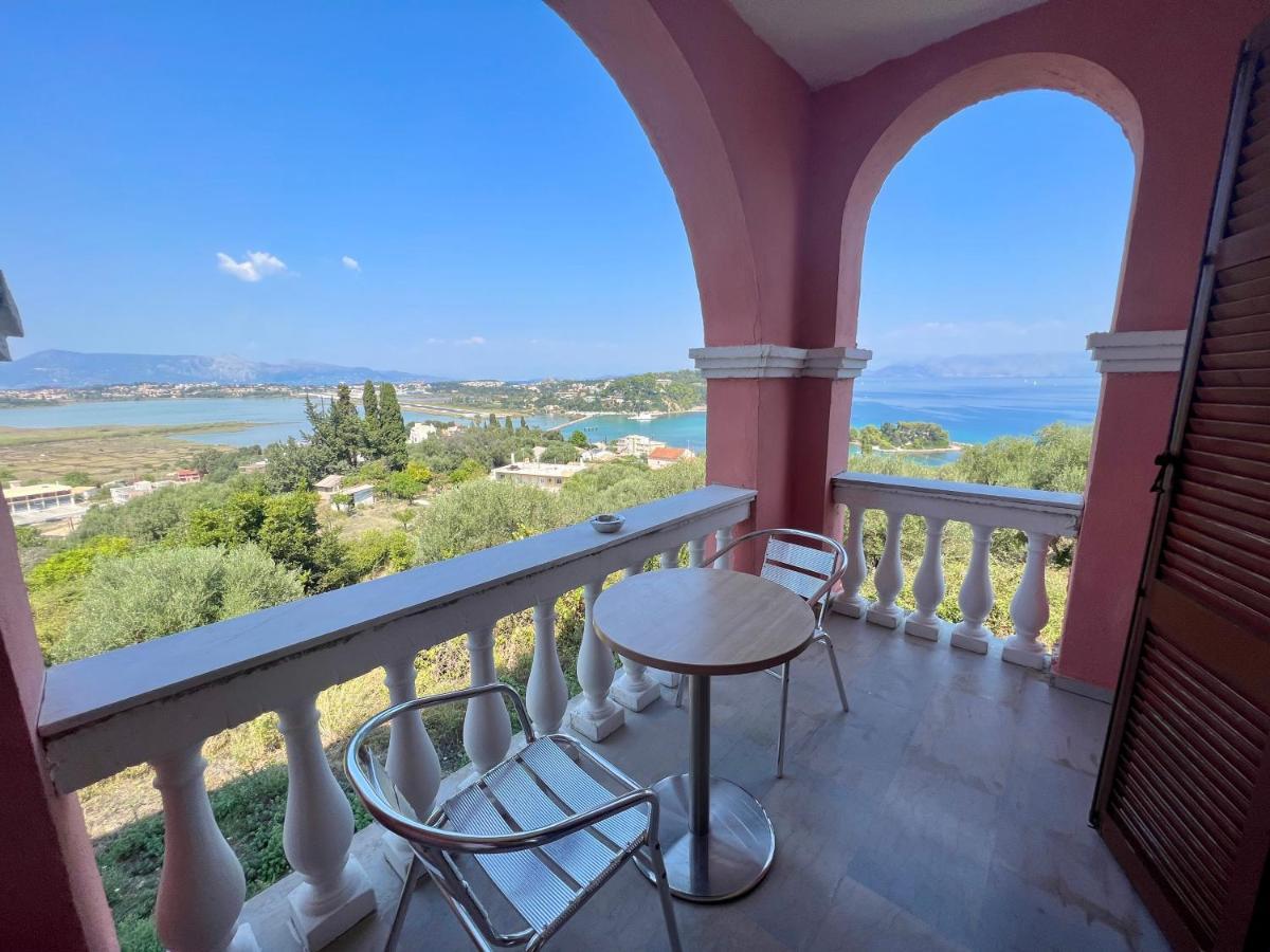 Mouse Island View * Perama (Corfu)